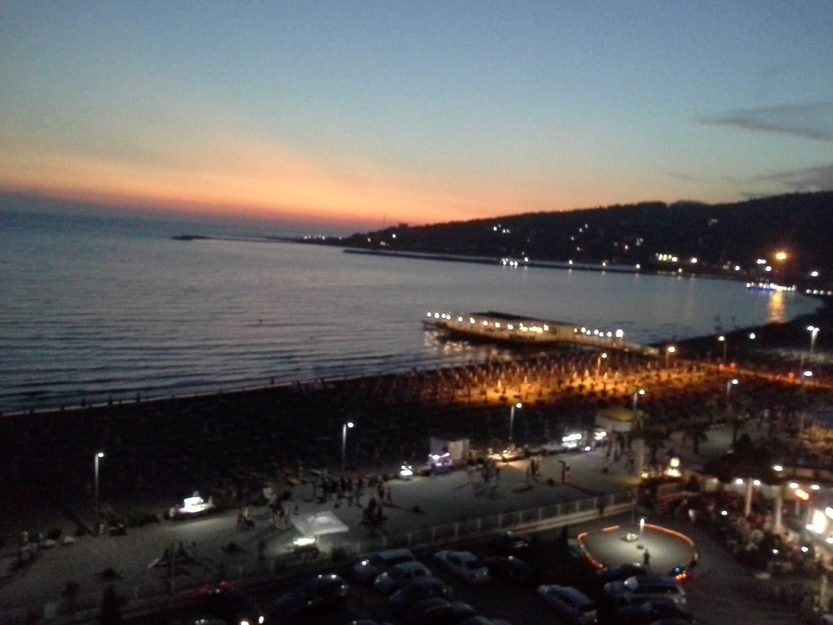 Nada Seaview Apartment Shëngjin Buitenkant foto