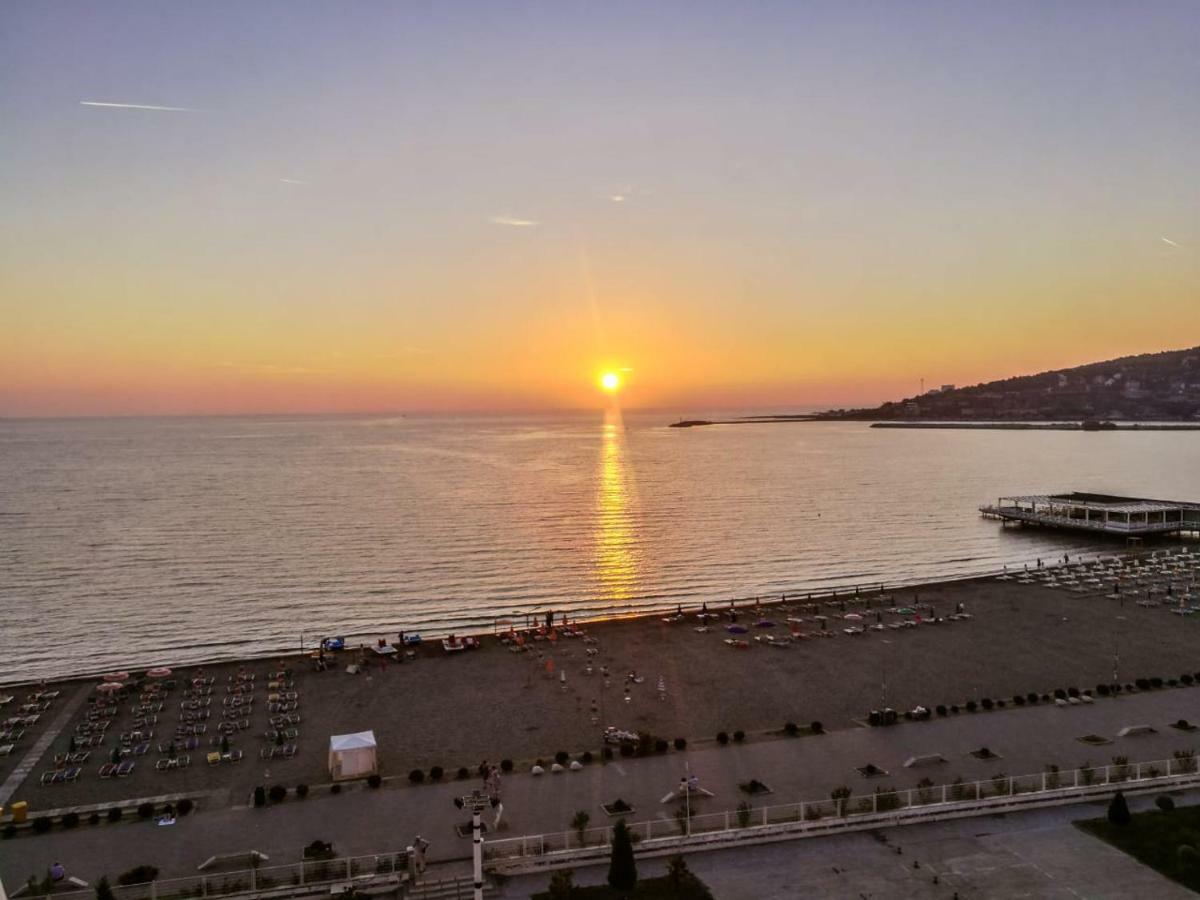 Nada Seaview Apartment Shëngjin Buitenkant foto